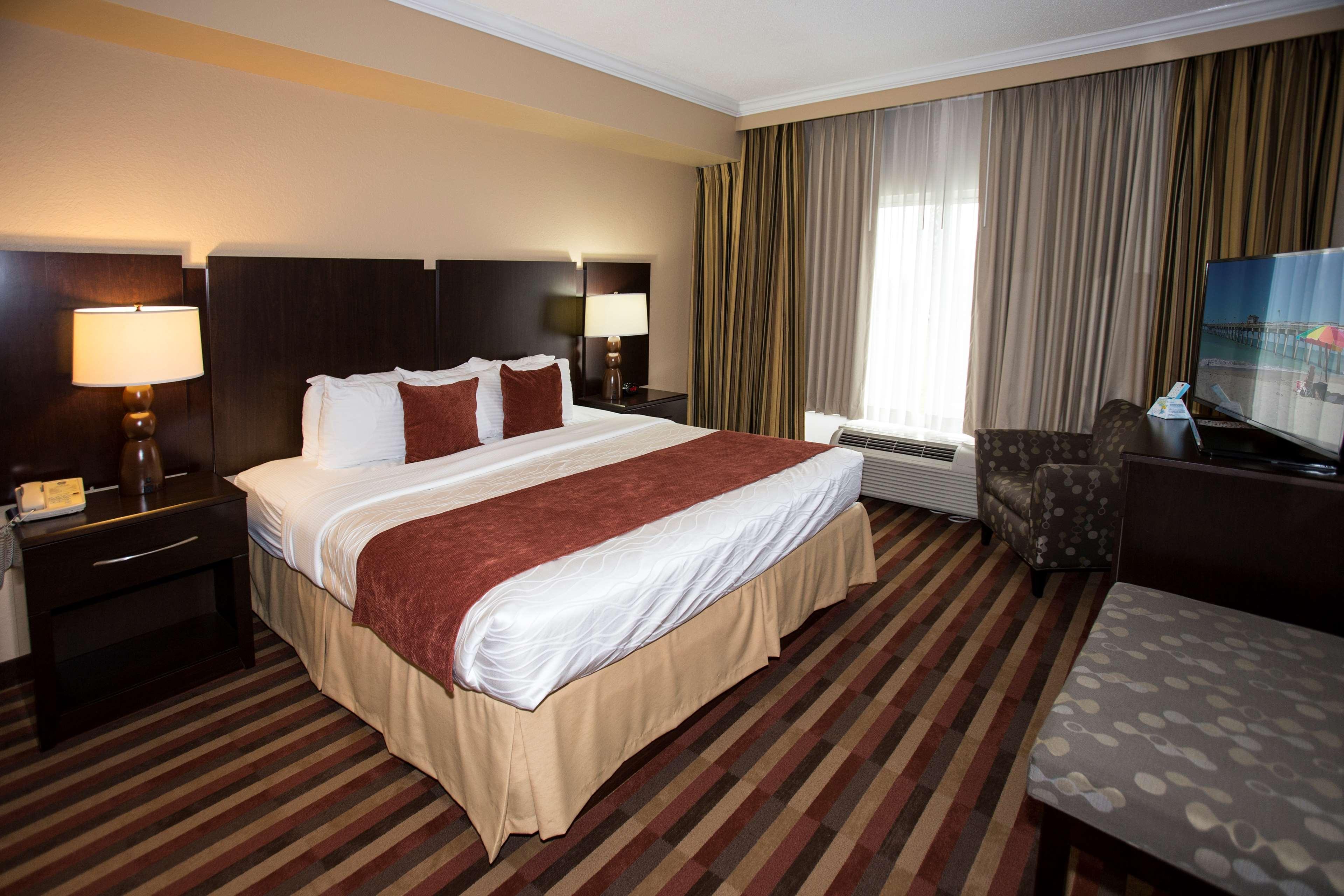 Venice Gardens Best Western Plus Ambassador Suites מראה חיצוני תמונה